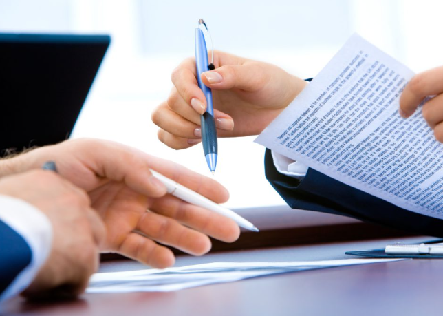 Rozpatrywanie reklamacji klientów